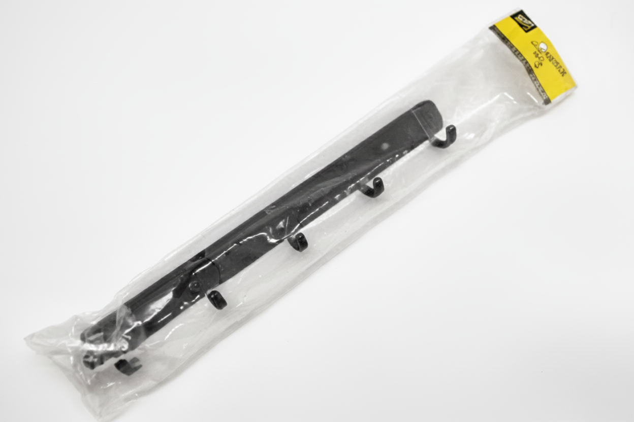 ZYC113-6 Black Aluminum Hook Bag