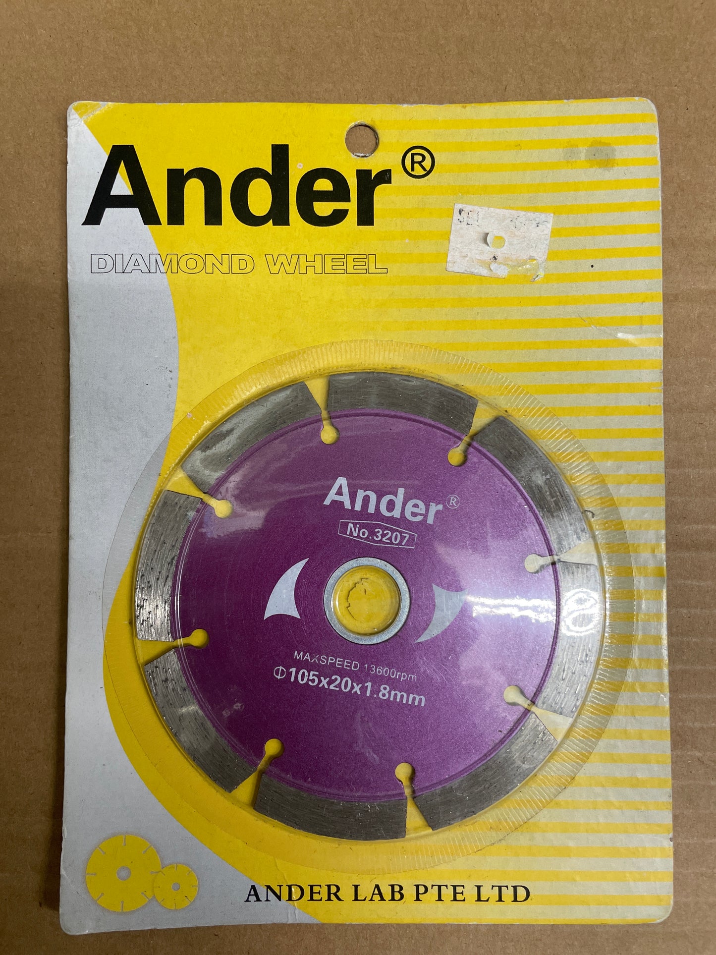Tile cutter “ 4 ander 3207
