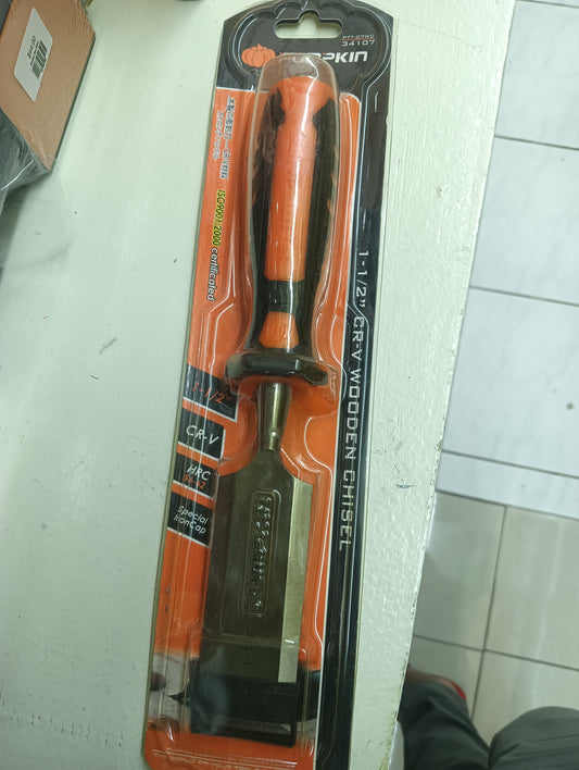 Wooden Chisel 1-1/2"